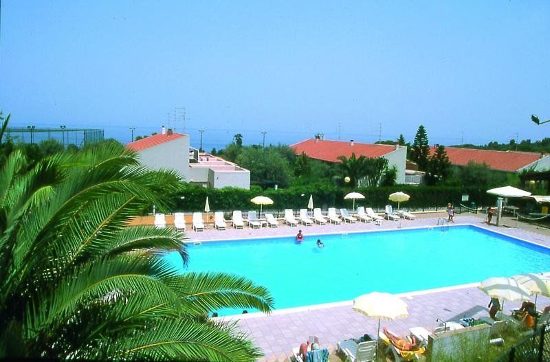 Calanica Resort Cefalù Eksteriør billede