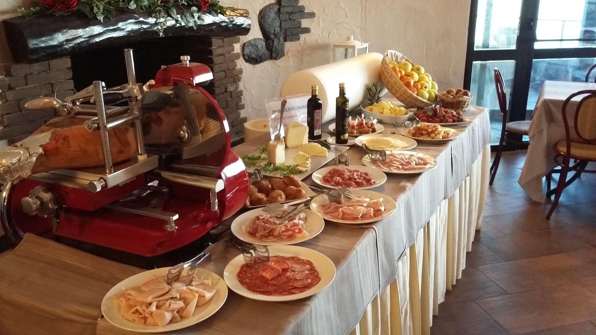 Calanica Resort Cefalù Eksteriør billede